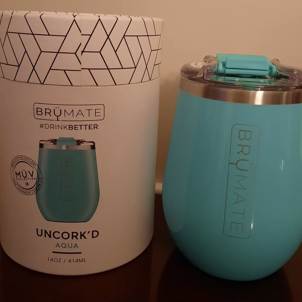 BrüMate Uncork'd Insulated Wine Tumbler - Aqua